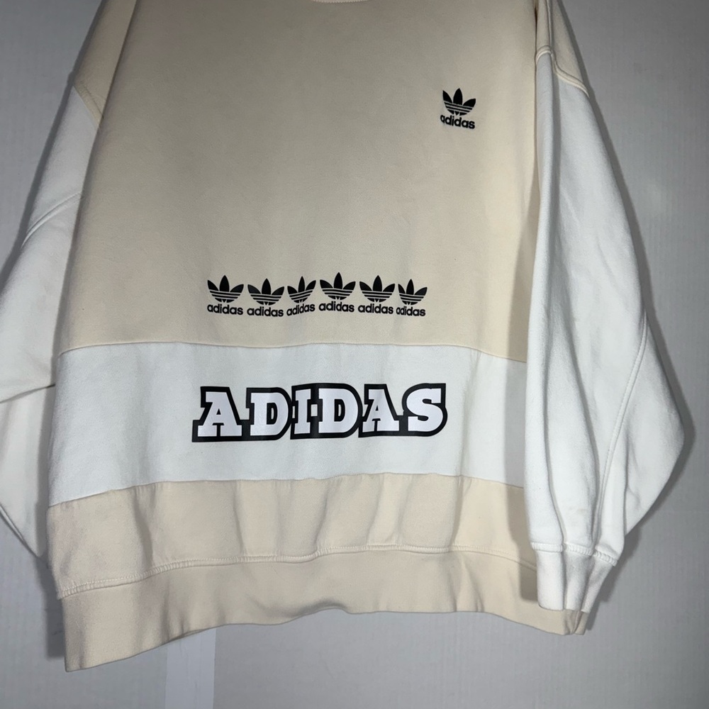 Adidas Men's Beige and White Crewneck Sweater size M ST2-194